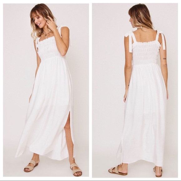 The Perfect Dress! Shoulder Tie Smocking Dress - Picture 3 of 4